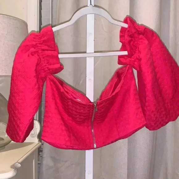 Pink crop top - Picture 4 of 4